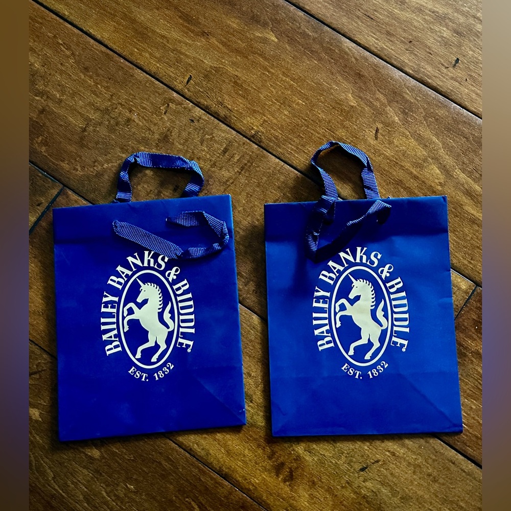 2 Bailey Banks & Biddle shopping gift bags